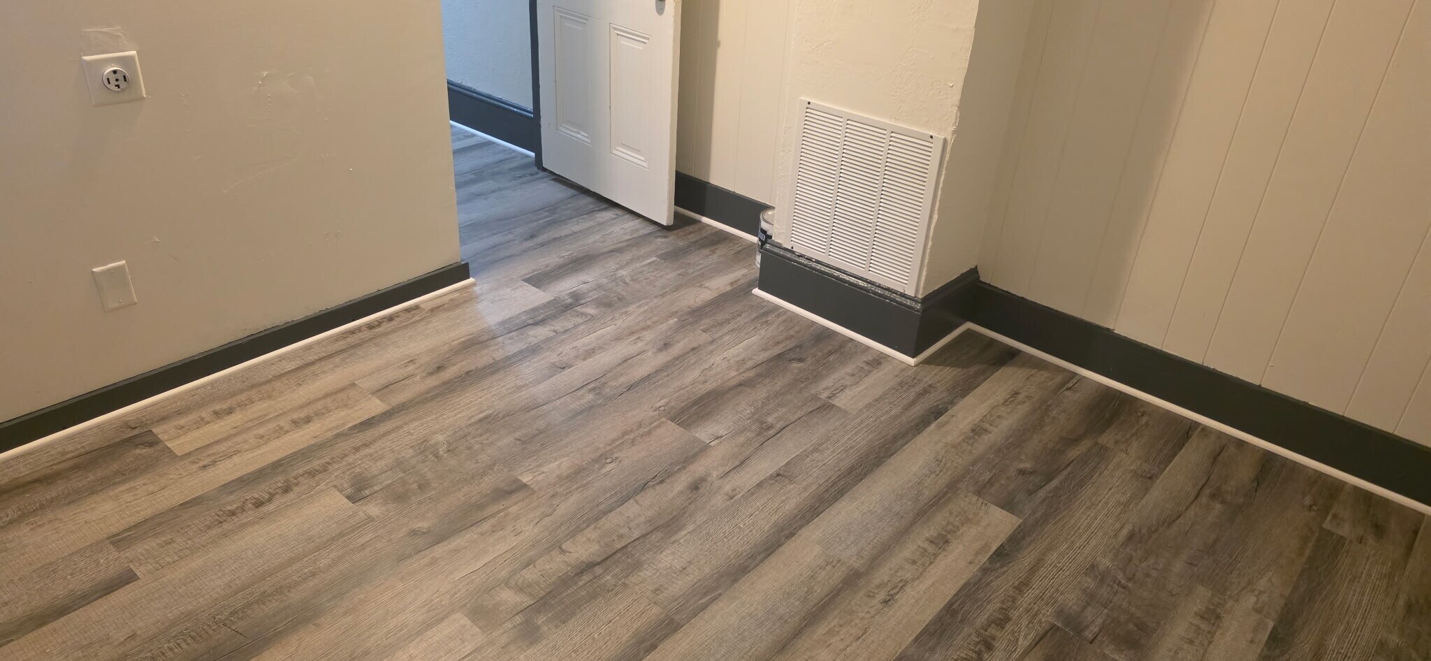 Building Photo - 68 N 13th St