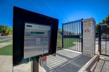 Building Photo - 6906 Lovely Ln