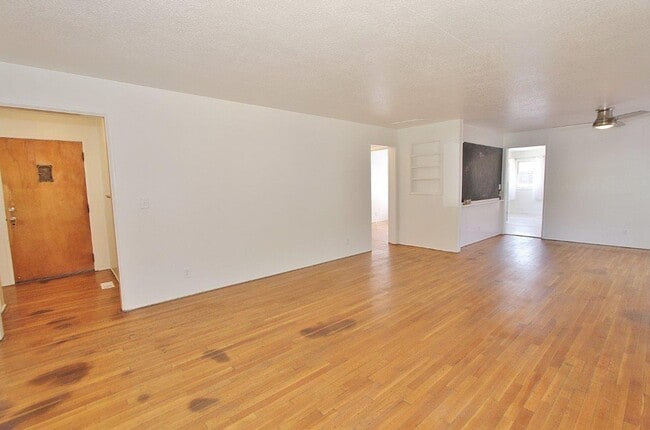 Building Photo - 1210 N 20th St