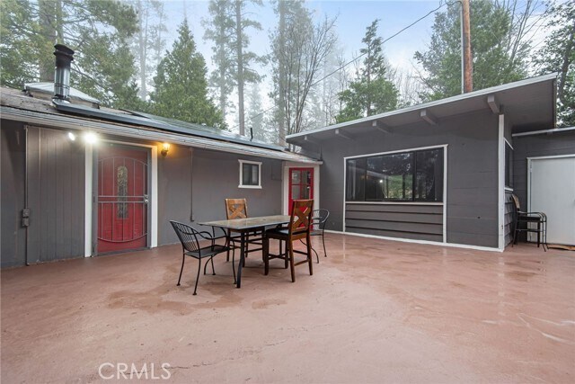 Building Photo - 55305 S Circle Dr