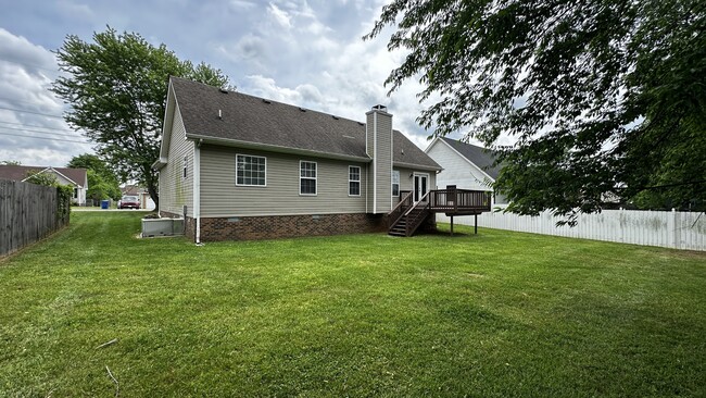 Building Photo - 3541 Sandpiper Dr