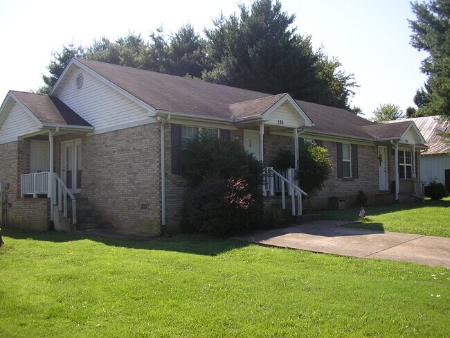 Primary Photo - Witherspoon Smiths Grove