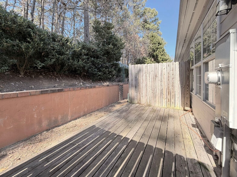 Building Photo - 10483 Dapping Dr