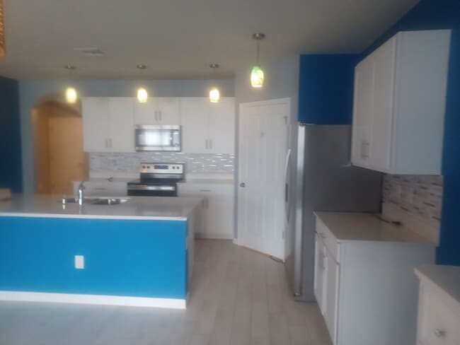 Building Photo - 2430 NW 9th Terrace