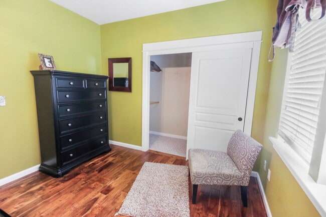 Building Photo - Parker Townhome: Luxurious Furnished Townhome, Attached 2 Car Garage, $300 Utility Fee