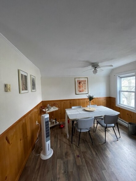 Kitchen - 120 N Main St
