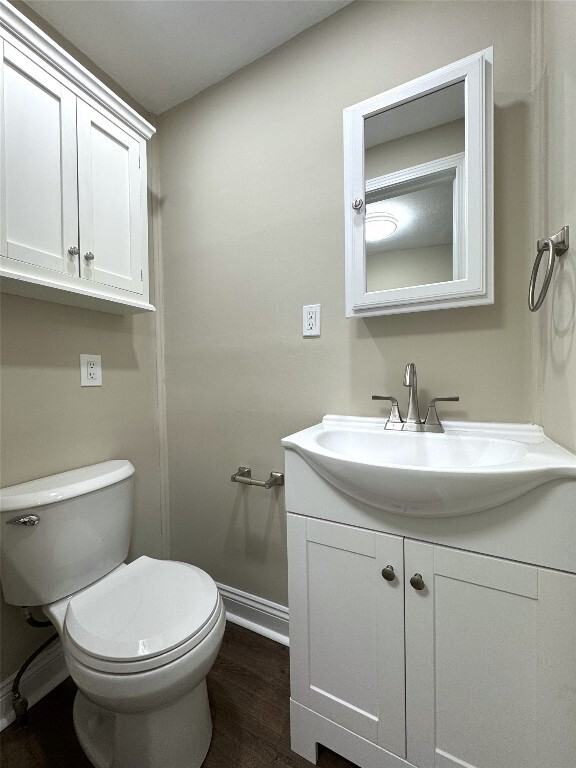 Building Photo - 608 Winston Dr