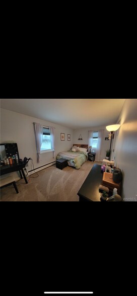 Building Photo - 2494 Hess Rd