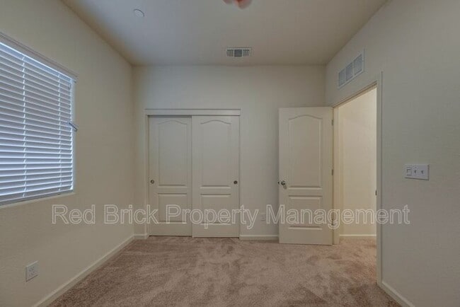 Building Photo - 4273 Theresa Ln
