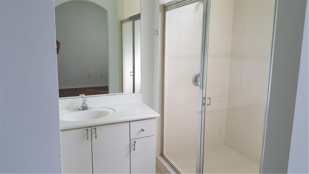 Building Photo - 4961 Windward Way