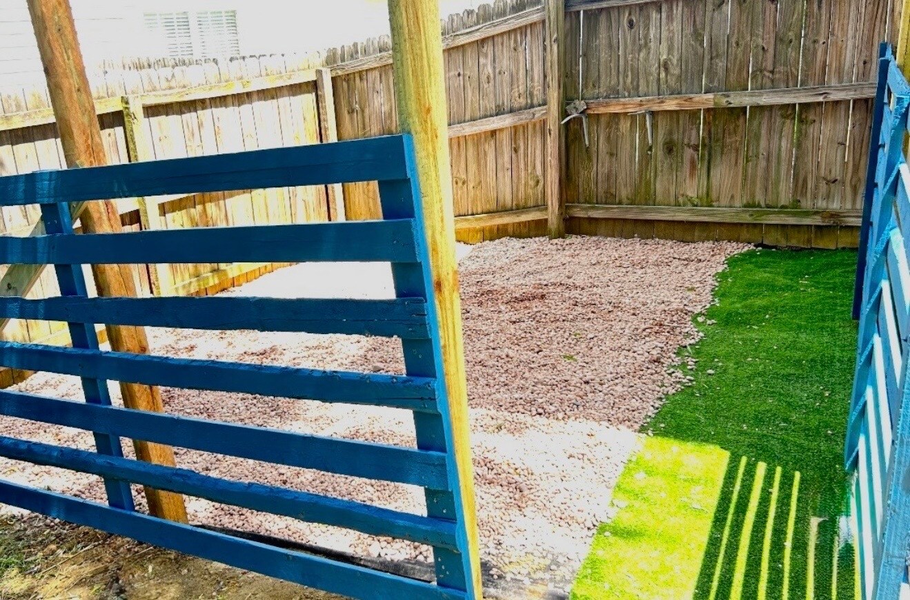 Building Photo - 3630 Sunset Hollow Dr