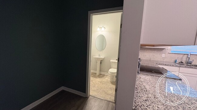 Building Photo - SUMMER MOVE-IN SPECIAL AND RATE DROP ALERT...