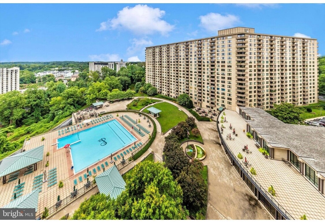 Building Photo - 5225 Pooks Hill Rd