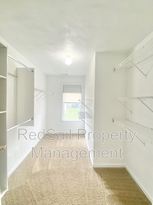 Building Photo - 13207 Harbor Dr
