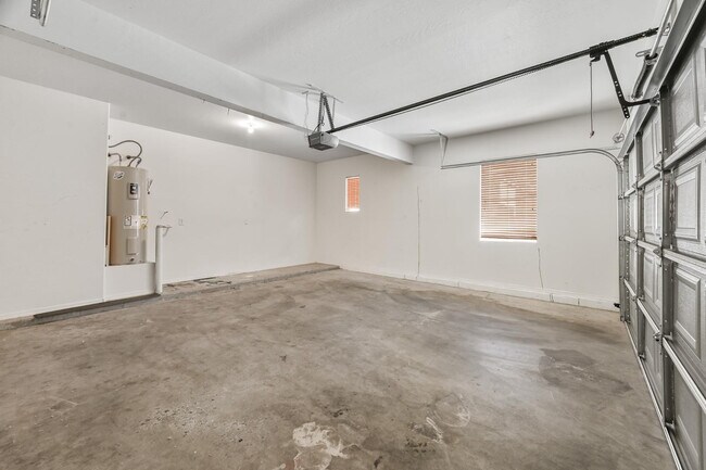 Building Photo - 35108 N 31st Ave