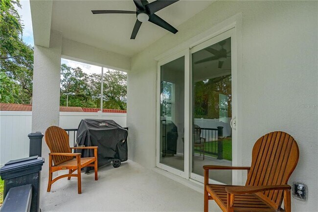 Building Photo - 350 2nd Ave E