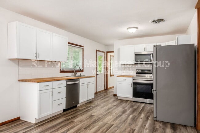Building Photo - 259 Amfield Ct
