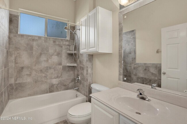 Building Photo - 1513 Hackberry Ct
