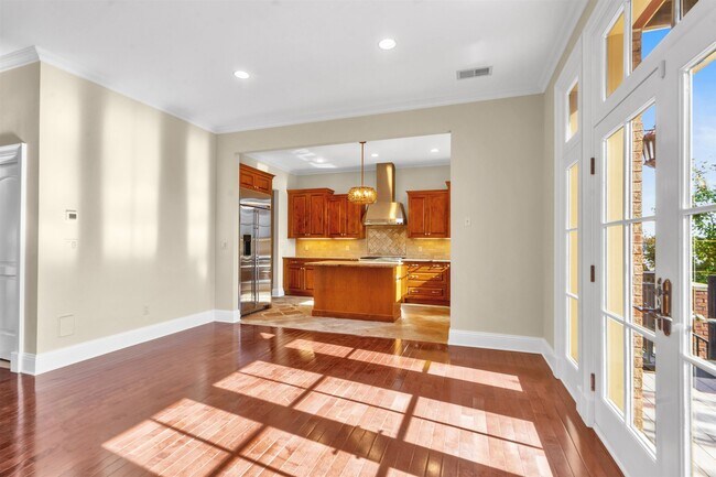 Building Photo - 17 Moorings Ln