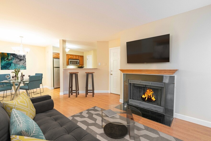 Peachtree Apartments 915 Peach Hill Ln Chesterfield MO 63017