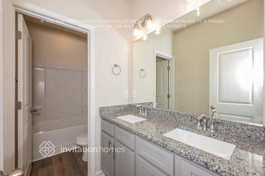 Building Photo - 61 Welcome Wy