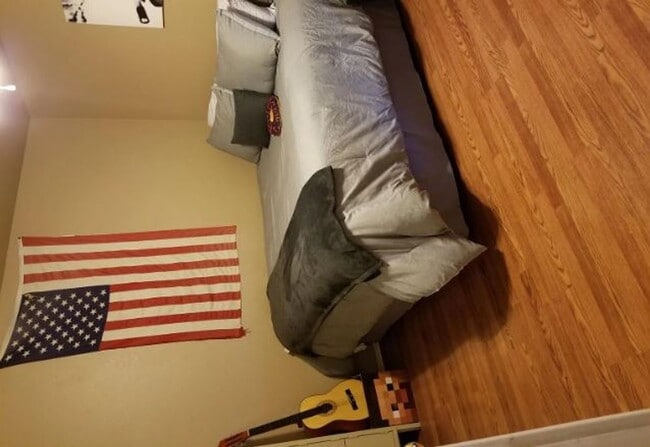 Building Photo - Adorable 3-Bedroom Home in Waxahachie, TX