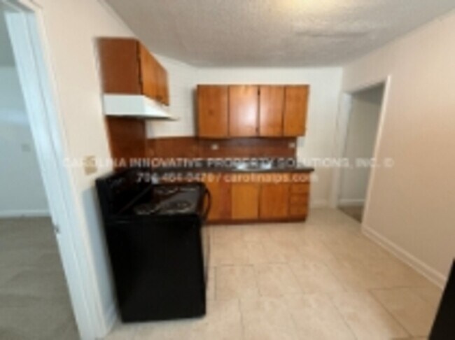 Building Photo - 2114 Rush Wind Dr