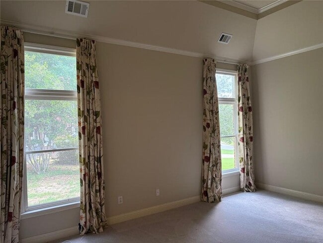 Building Photo - 96 Highgrove Dr