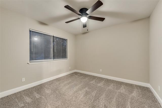 Building Photo - 9920 Lone Eagle Dr