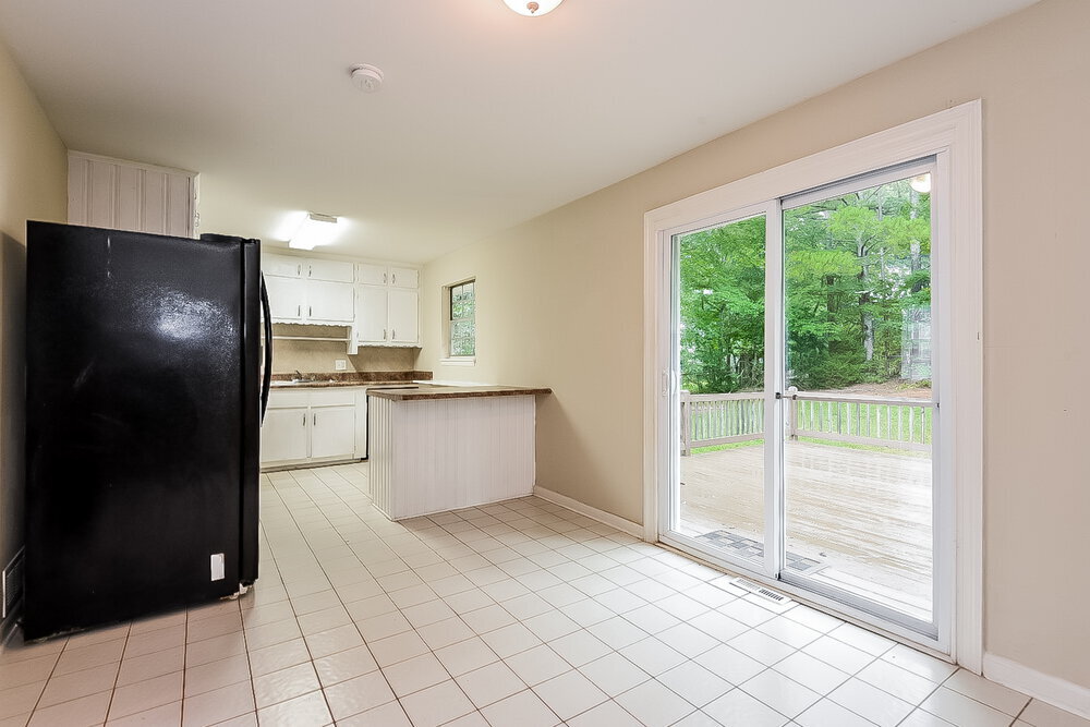 Building Photo - 4230 Senoa Dr