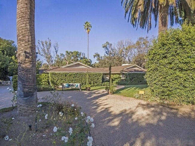 Building Photo - 6224 Los Naranjos Ct