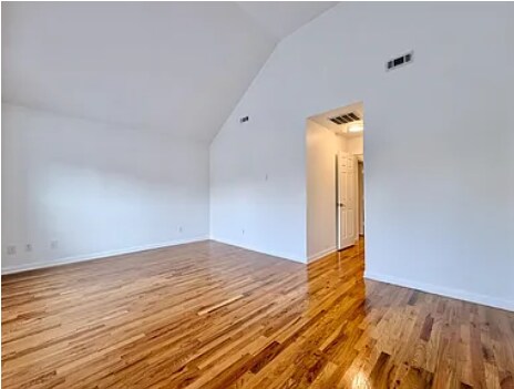 Building Photo - 126 Ogden Ave.