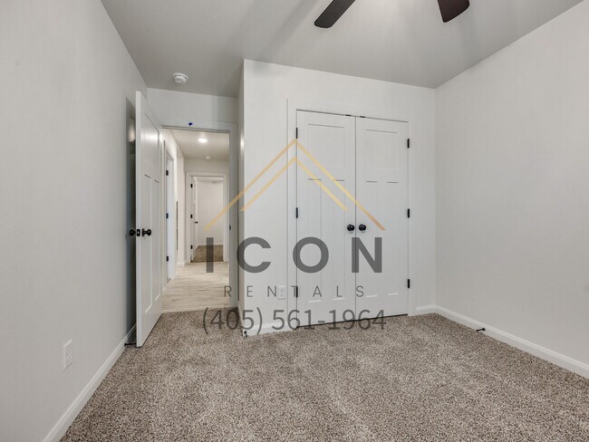 Building Photo - 5108 SE 85th St