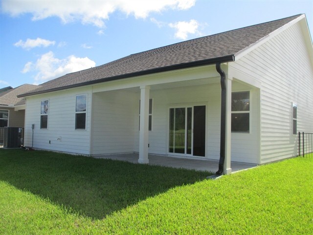 Building Photo - 3070 Creek Village Ln