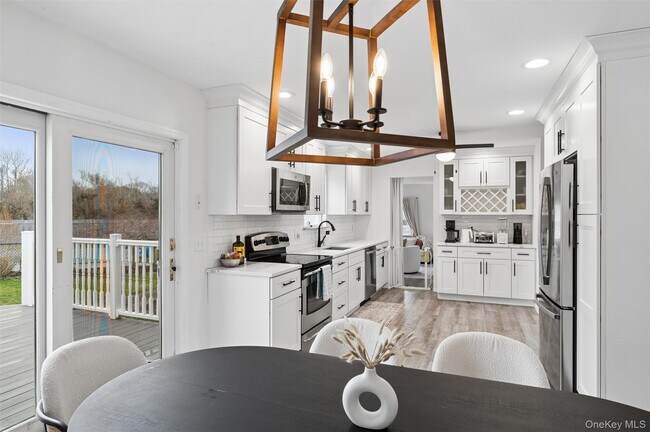 Building Photo - 97 Grant Dr