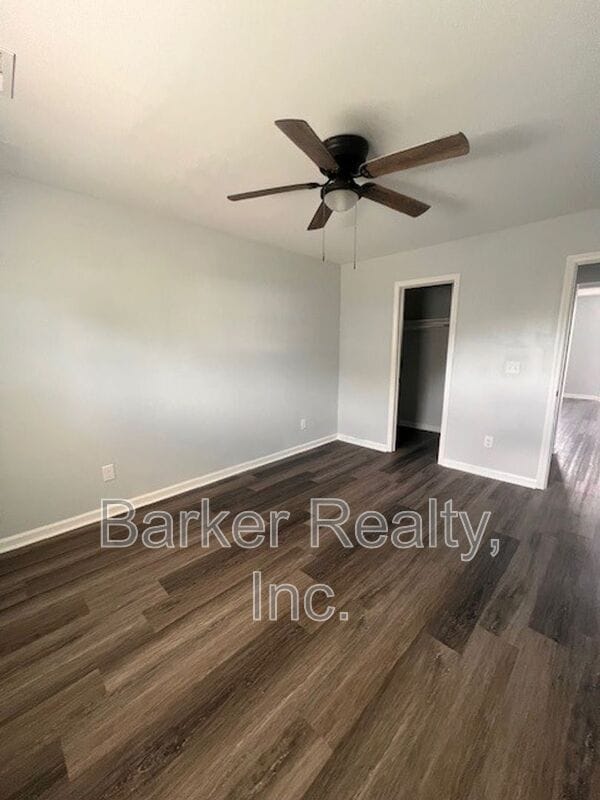 Building Photo - 1602 Pender St