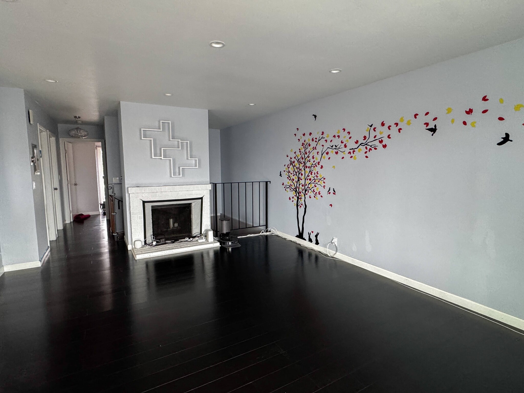 Living Room - 577 Price St