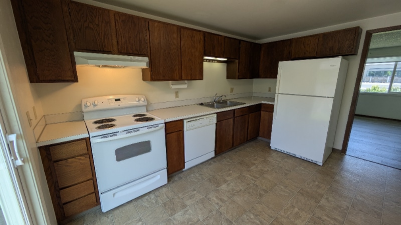 Building Photo - 1243 Hanson Ave