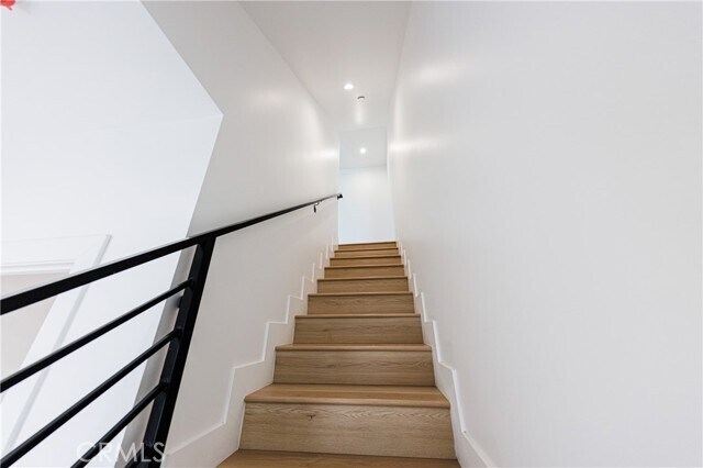 Building Photo - 1063 S Corning St