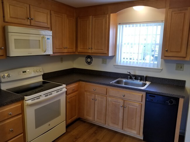 Building Photo - Goodwin Gardens