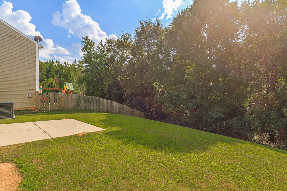 Building Photo - 2022 Savannah Hills Dr