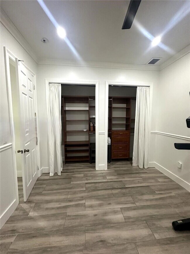 Building Photo - Southwest 3rd Street, Miami, FL 33184 - 4 BR 3 BA single-family home