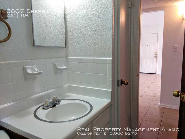 Building Photo - 3807 Sherrill Brook Rd