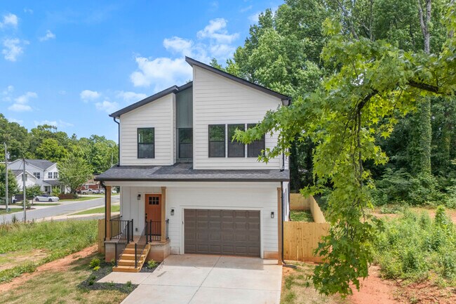 Primary Photo - 3420 Tappan Pl