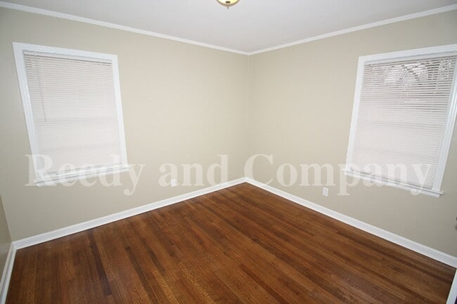 Building Photo - 4123 Rhodes Ave