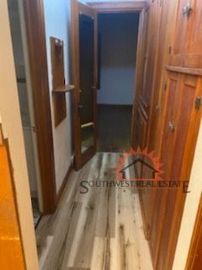 Building Photo - Charming 2 Bed 2 Bath home in Texico