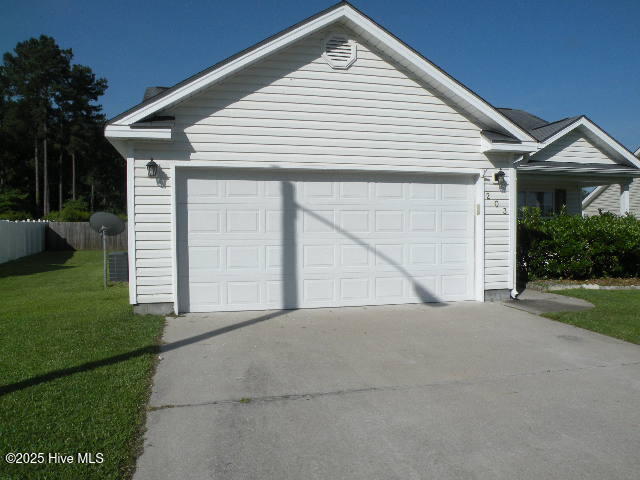 Primary Photo - 203 Sellhorn Blvd