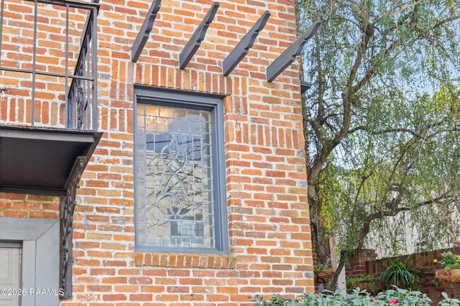 Building Photo - 109 French St