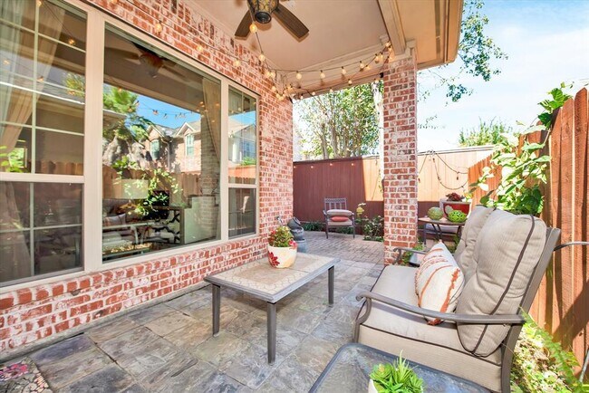 Building Photo - 13510 Broadmeadow Ln
