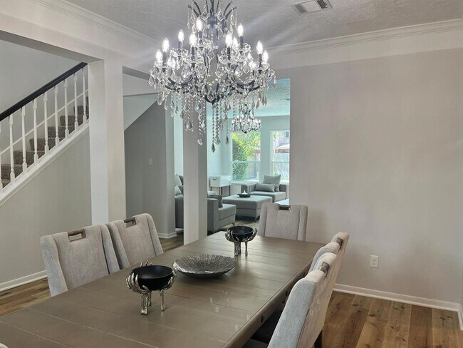 Building Photo - 14111 Torrey Vista Dr